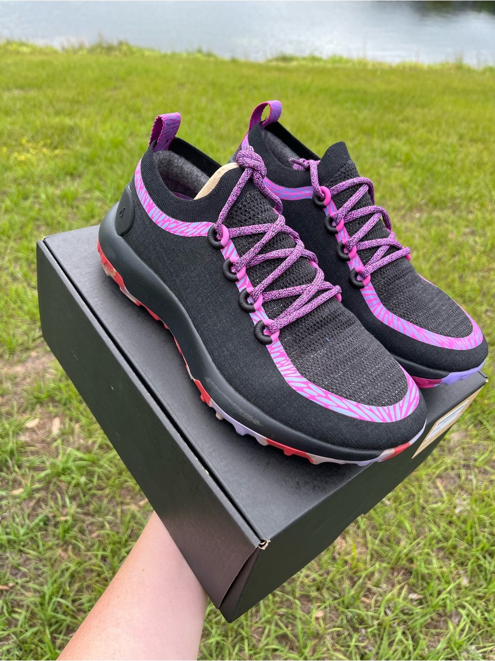 Like New Allbirds Trail Runner SWT Womens Equivalent 10 in Bloom Pink